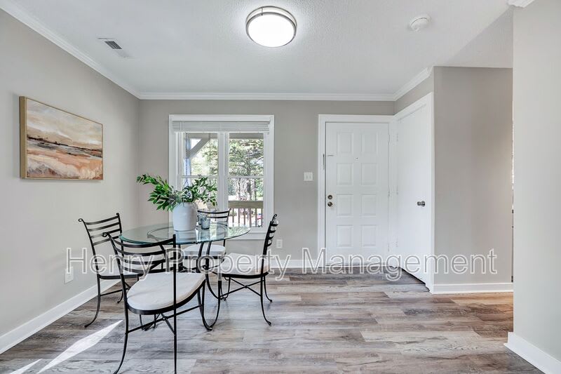 150 Carmichael Court – photo 4
