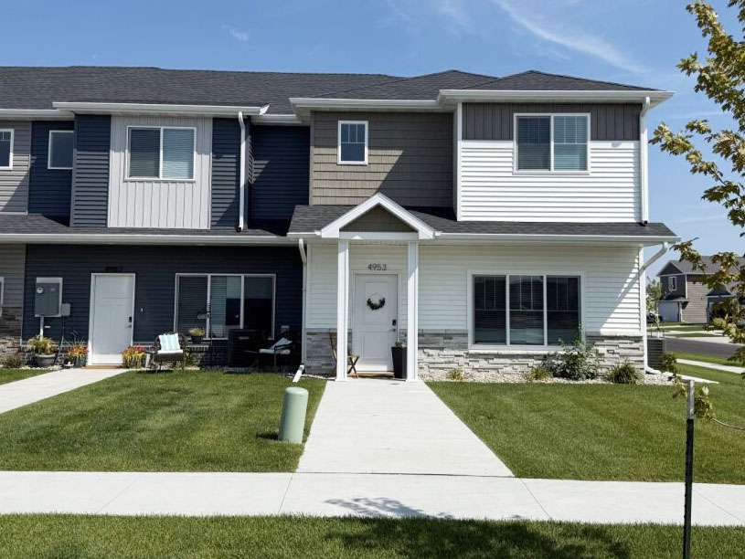 Valley View Townhomes – photo 4