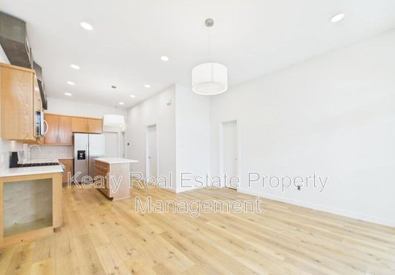1120S Washington Street Unit 101 – photo 4