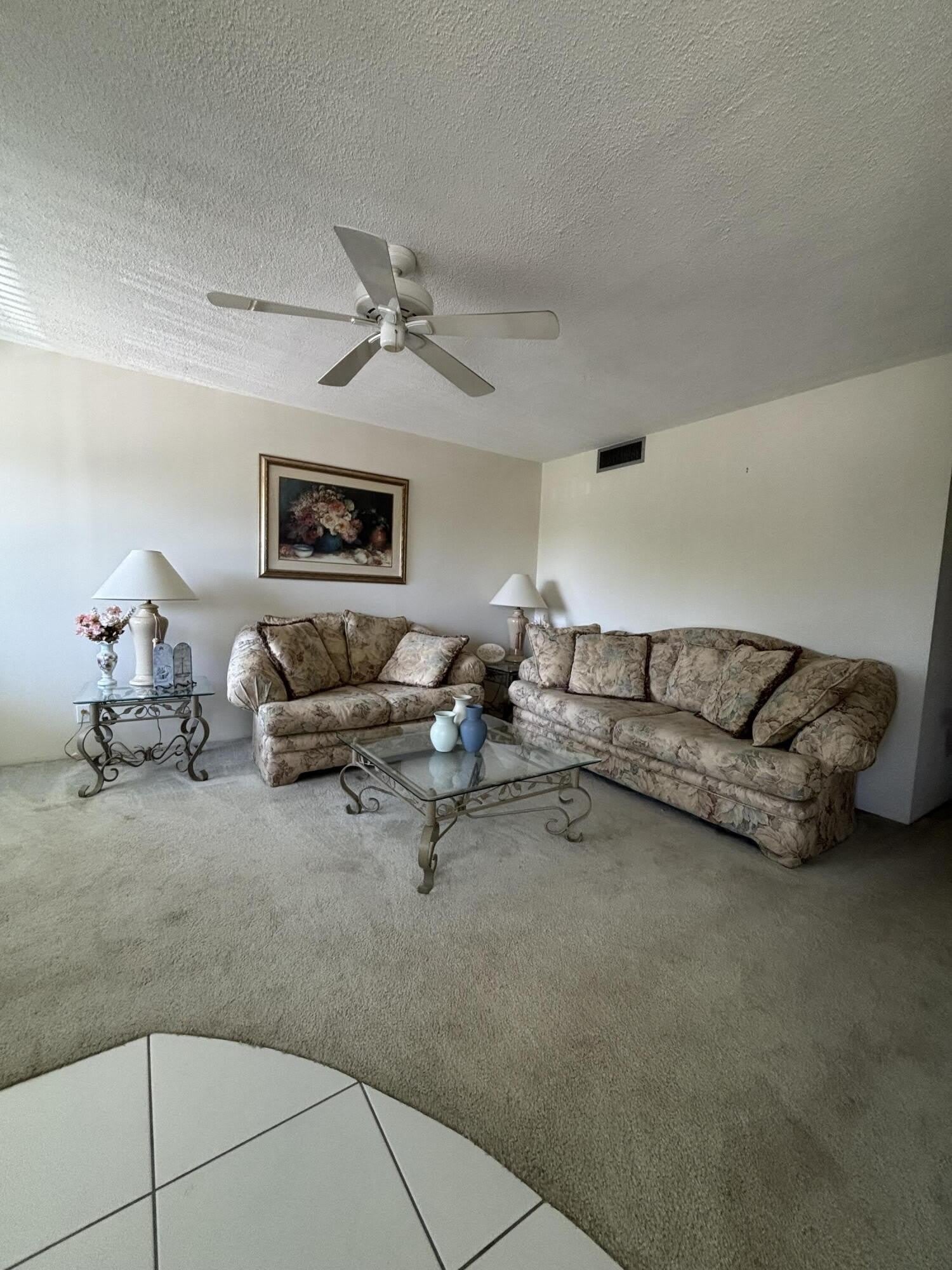 3000 Springdale Boulevard – photo 3