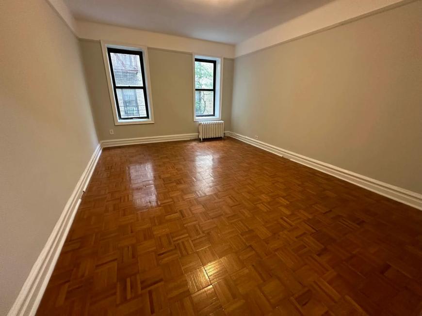 128 Sherman Avenue – photo 2