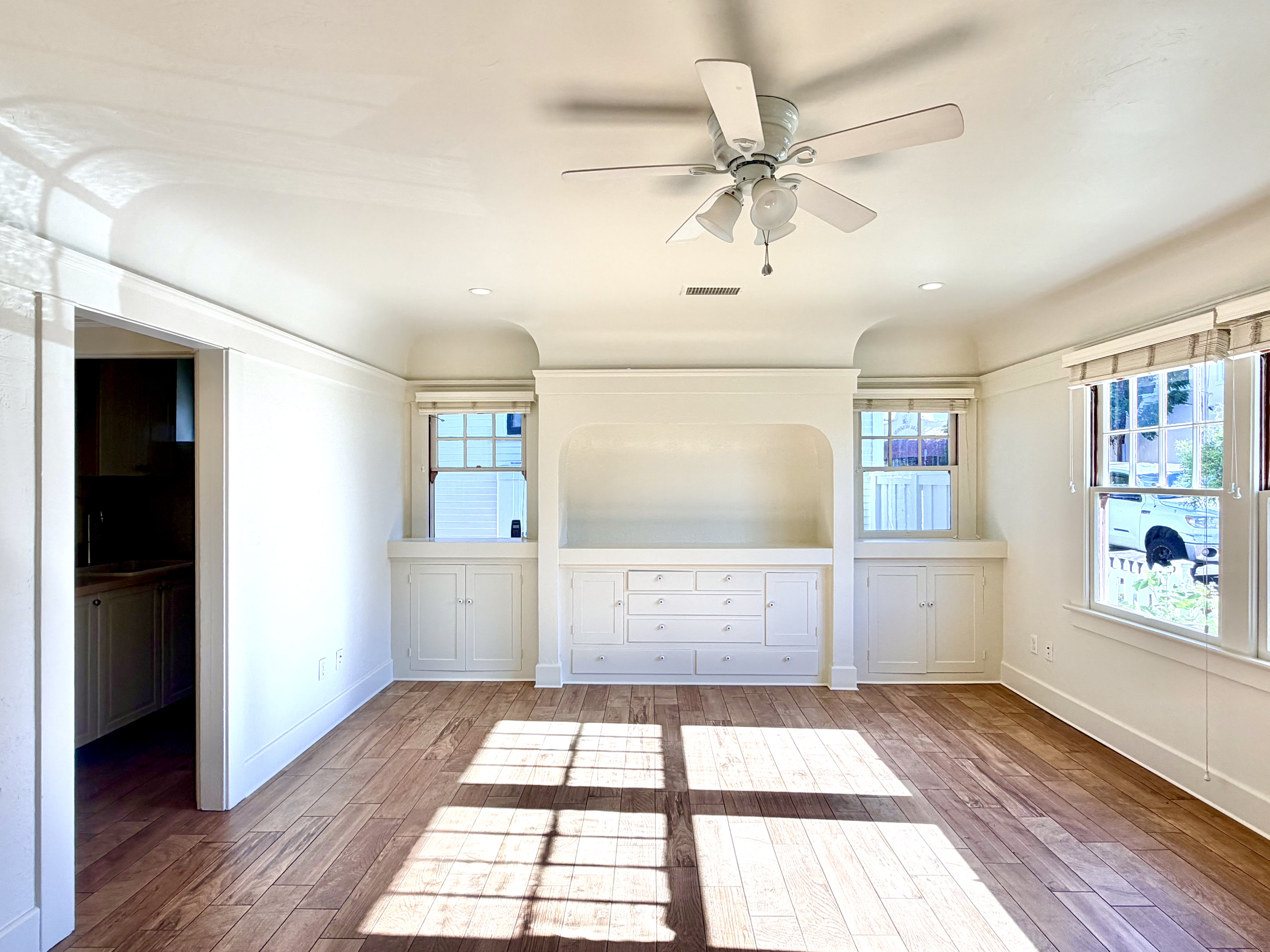 4072 Stephens St – photo 4