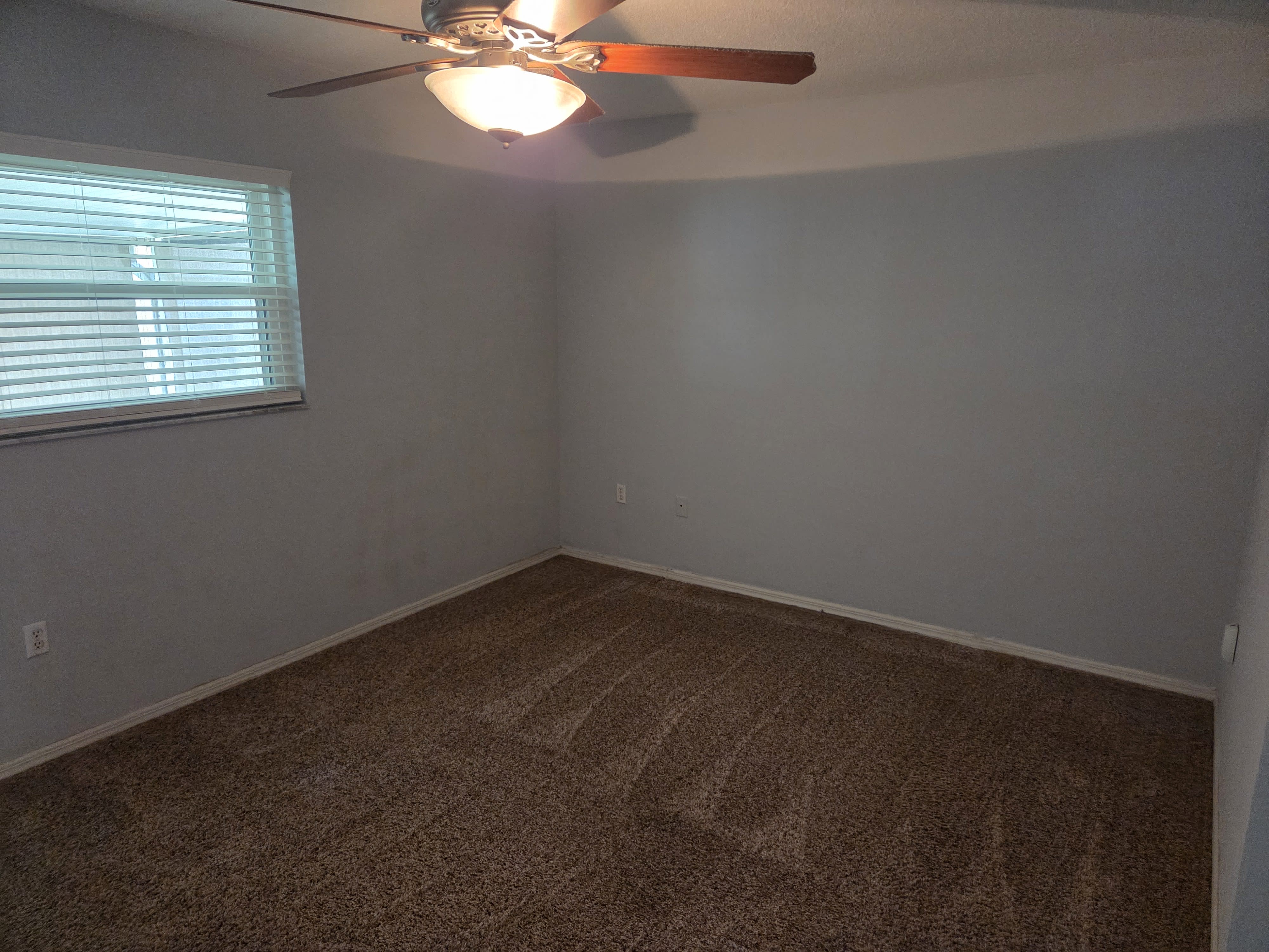 11244 Redgate Street – photo 4