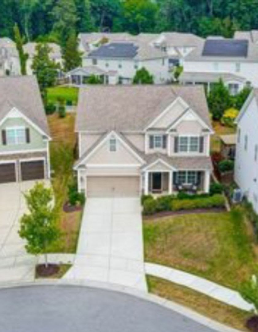 Beautiful home in Cox Mill Scool district – photo 2