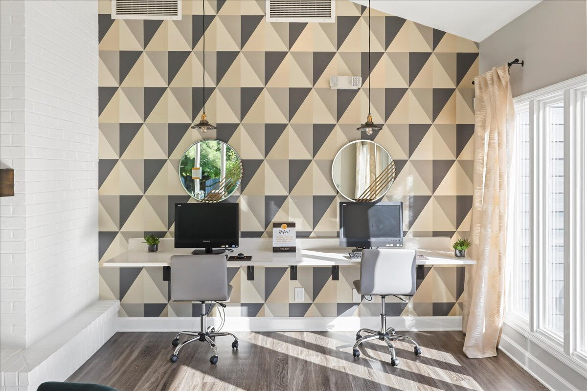 Steeplechase Apartments – photo 4