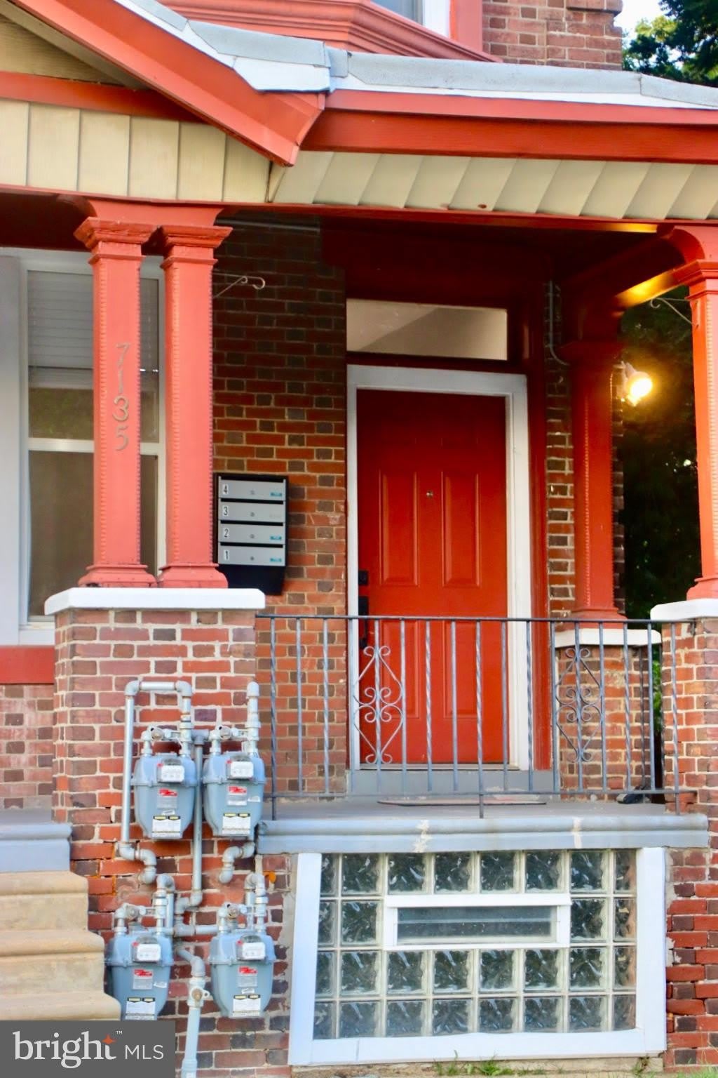 7135 CHEW Avenue – photo 2
