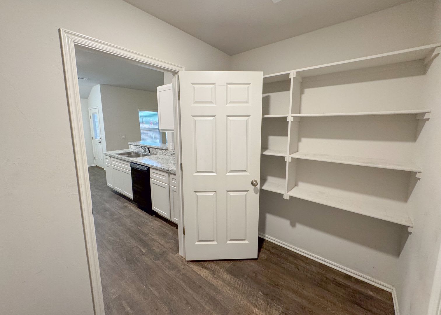 4 Bedrooms – photo 5