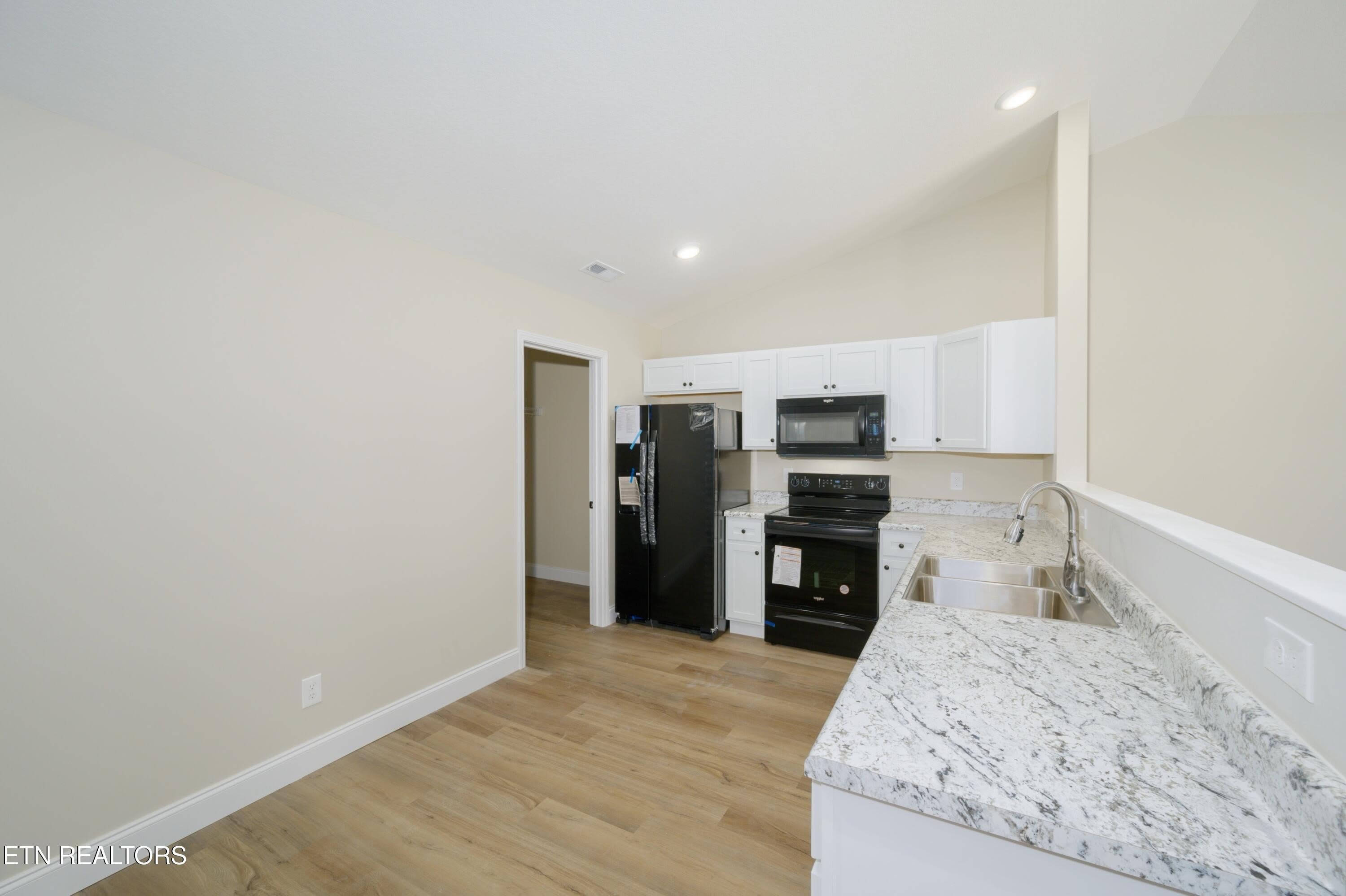 8716 Whistling Straights Way – photo 5