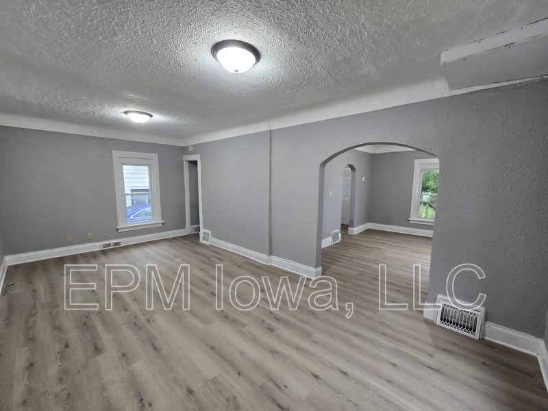 642 Dawson Street – photo 2