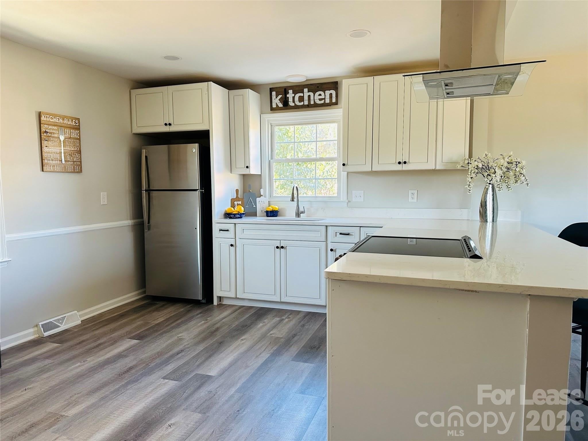 8208 Doverdale Lane – photo 4