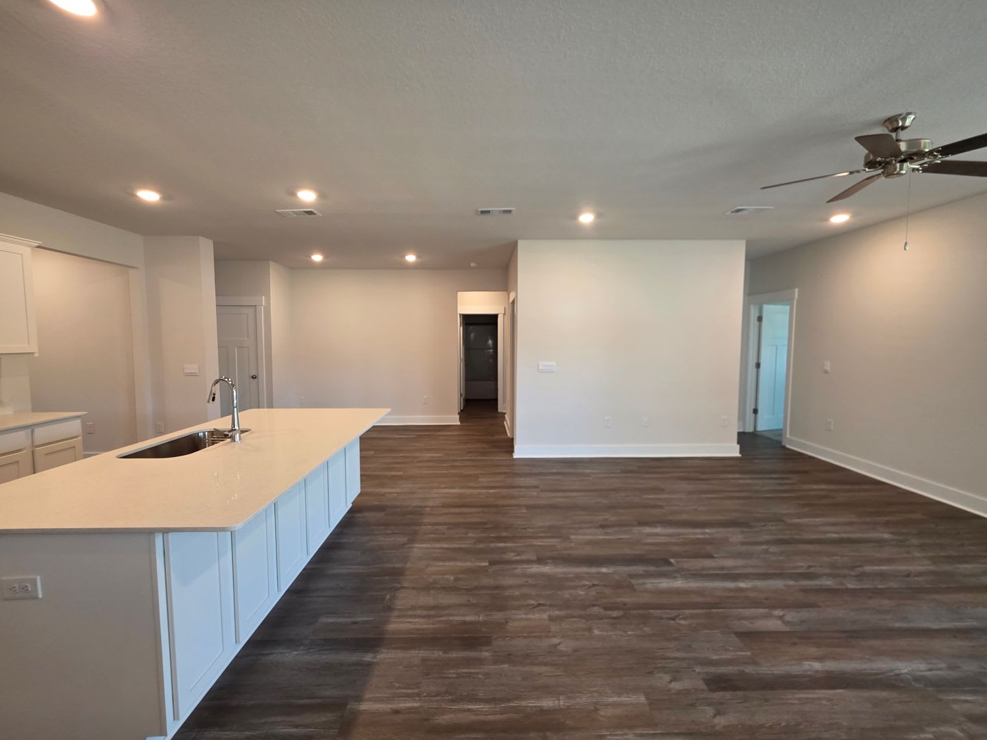 Beautiful 5BR/3BA Home in Milton – photo 5