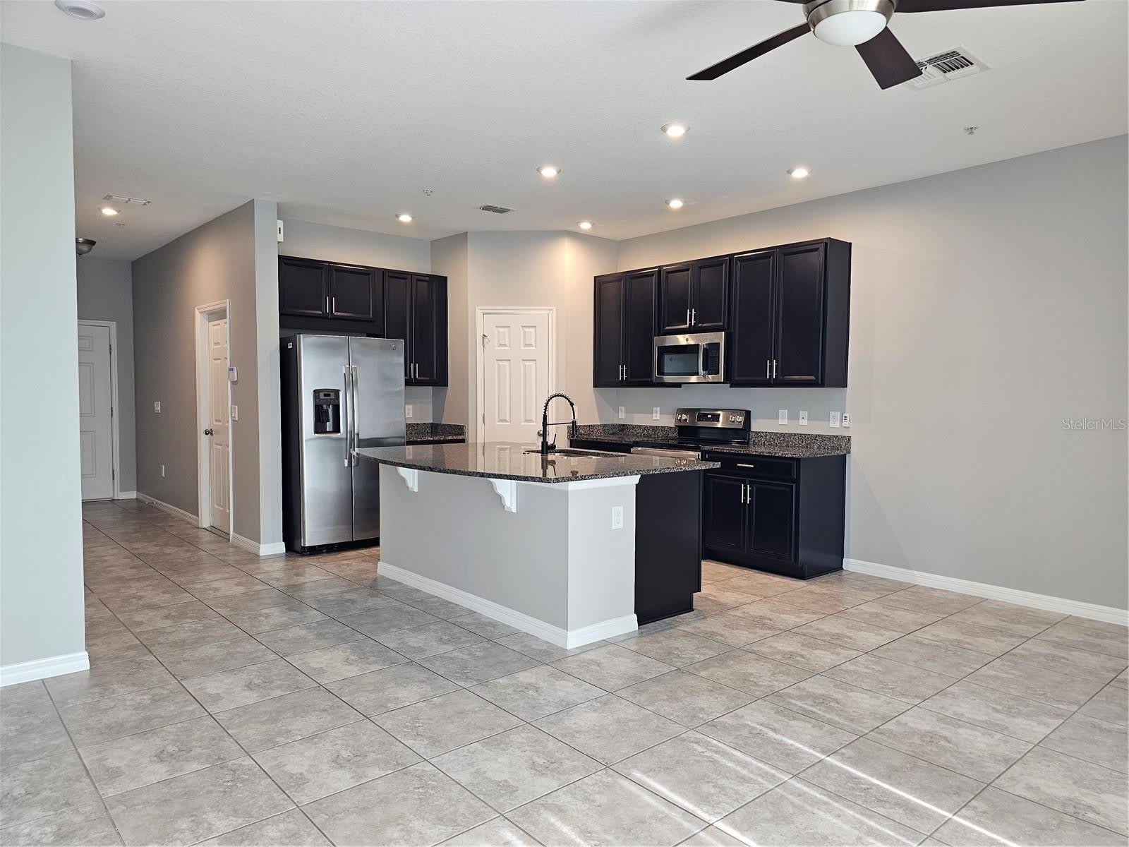 10548 SALT GROVE ST – photo 2