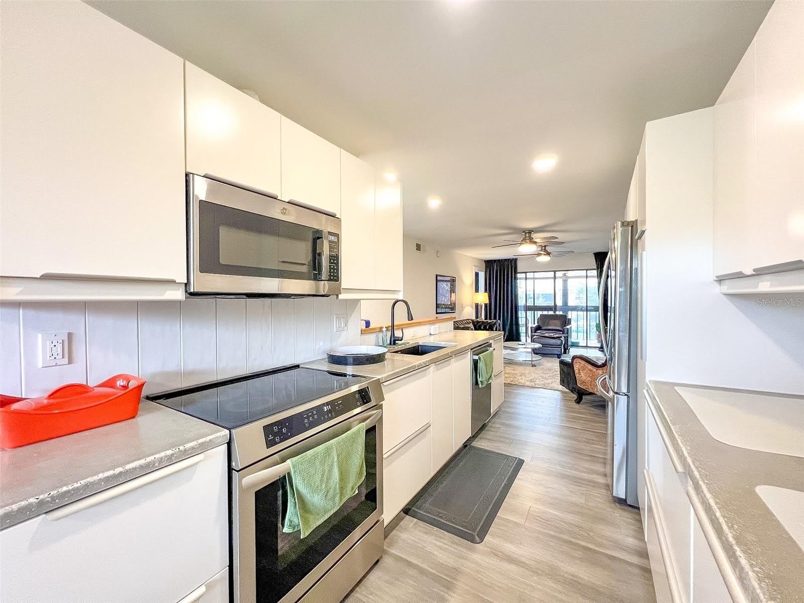 625 30Th Avenue W – photo 5