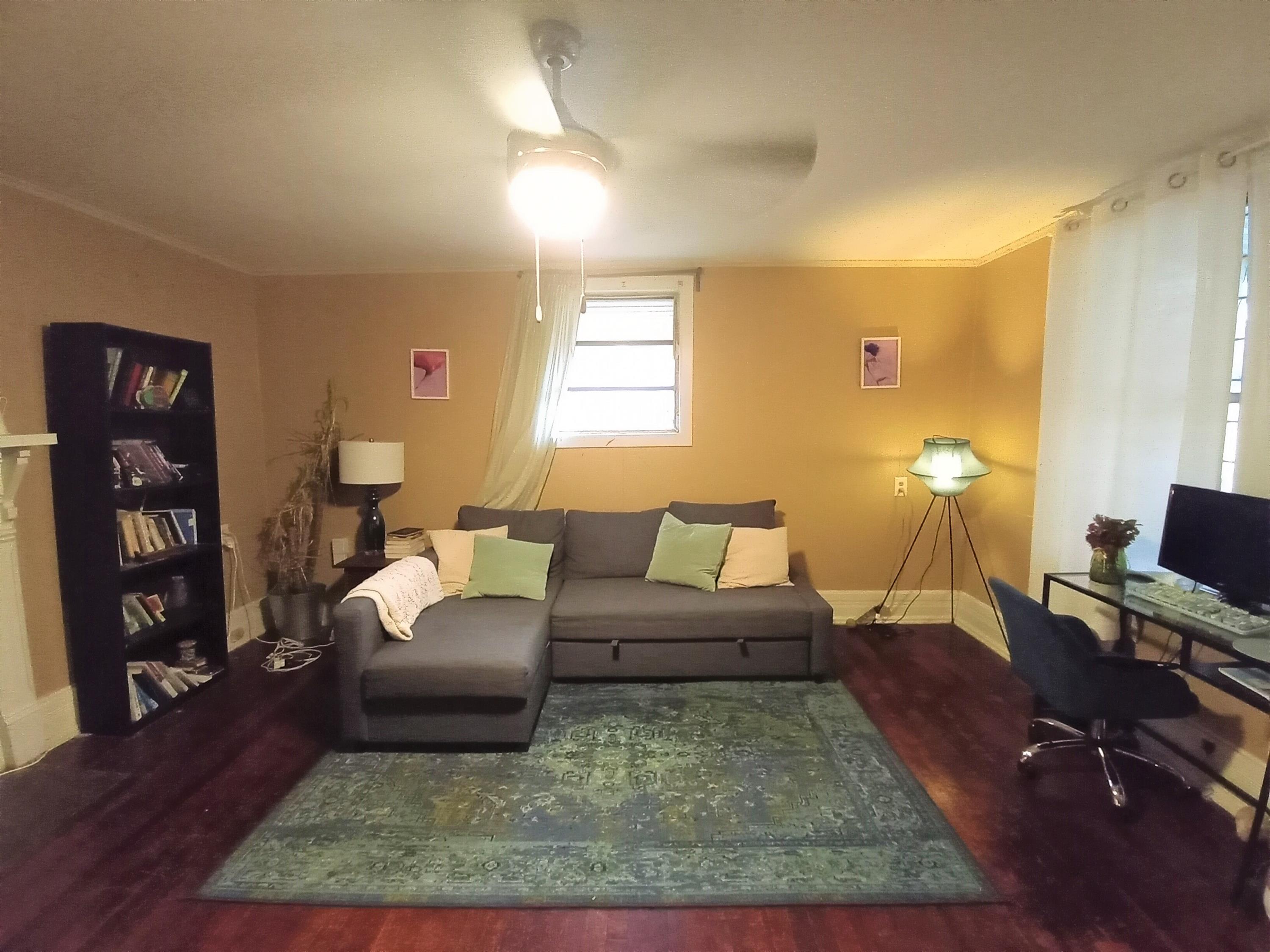 1032 Curran Street – photo 4