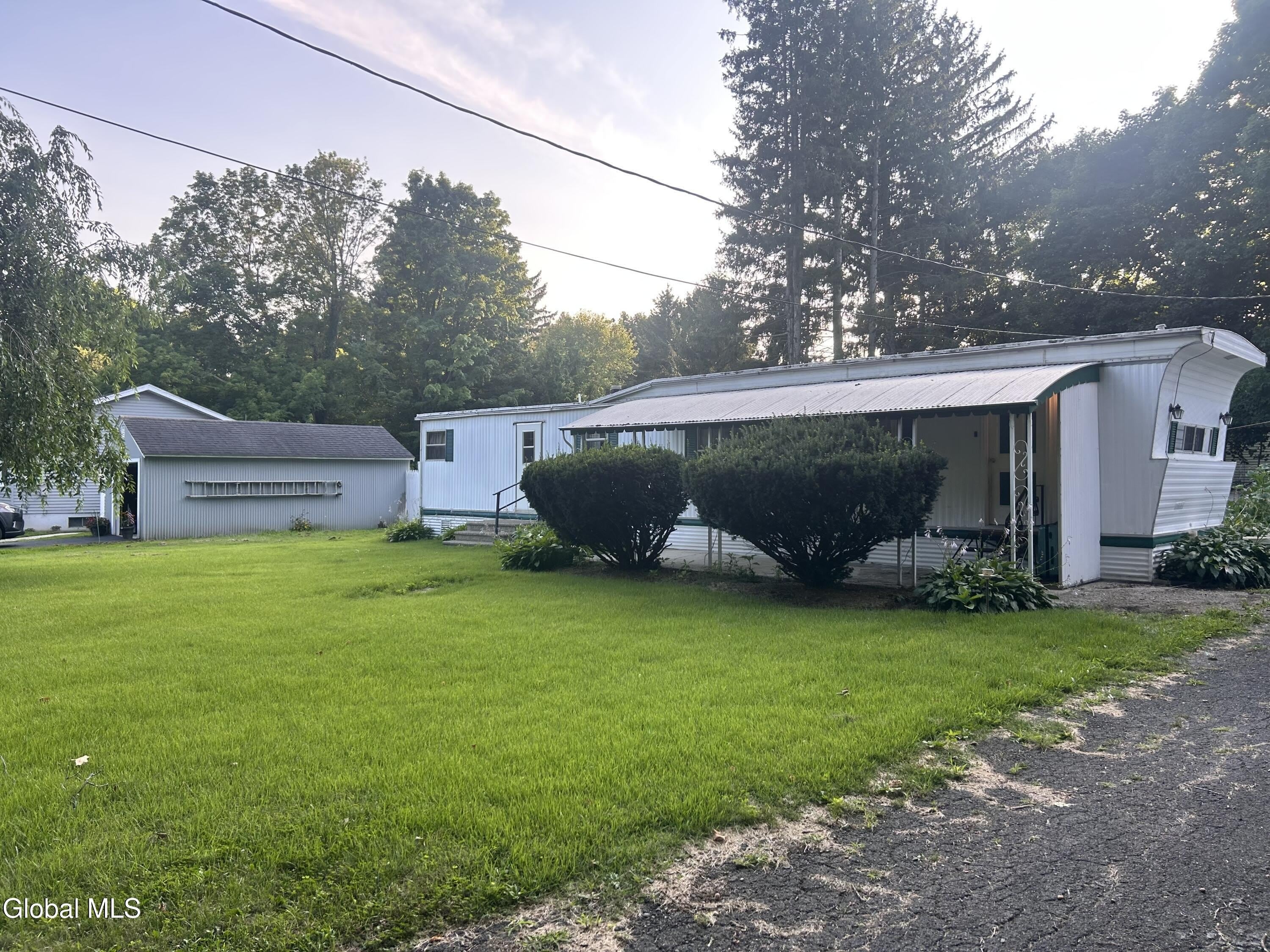 161 Sunnyside Road – photo 2