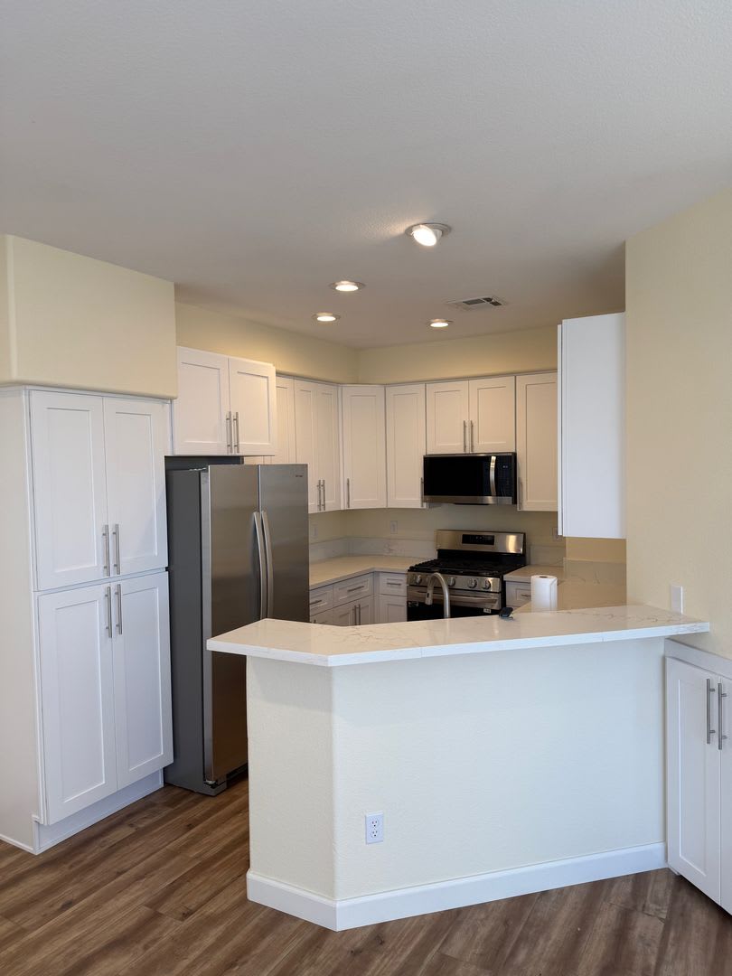 Single story 3 bedroom home – photo 4