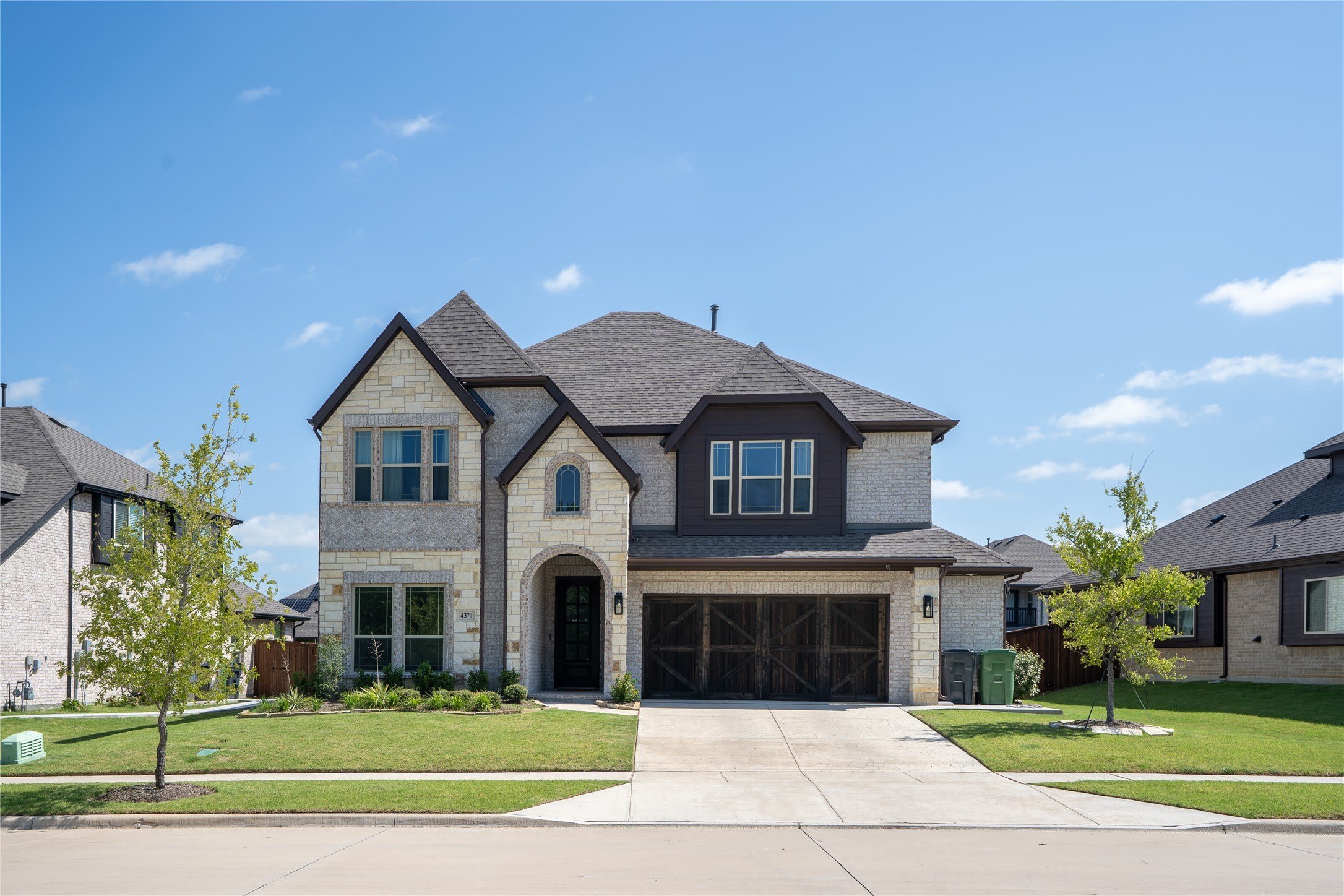 4370 Lavina Lane – photo 1