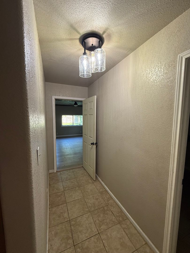 COMING SOON!!! 3/4 Bedroom, 2 Bathroom Home for Rent in Orange – photo 4
