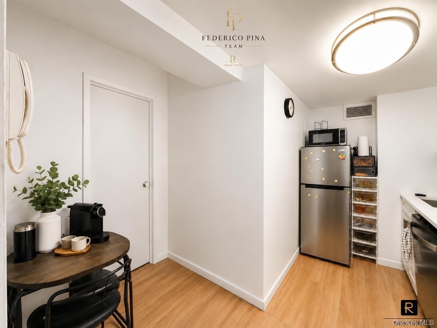 159 W 53rd Street – photo 3
