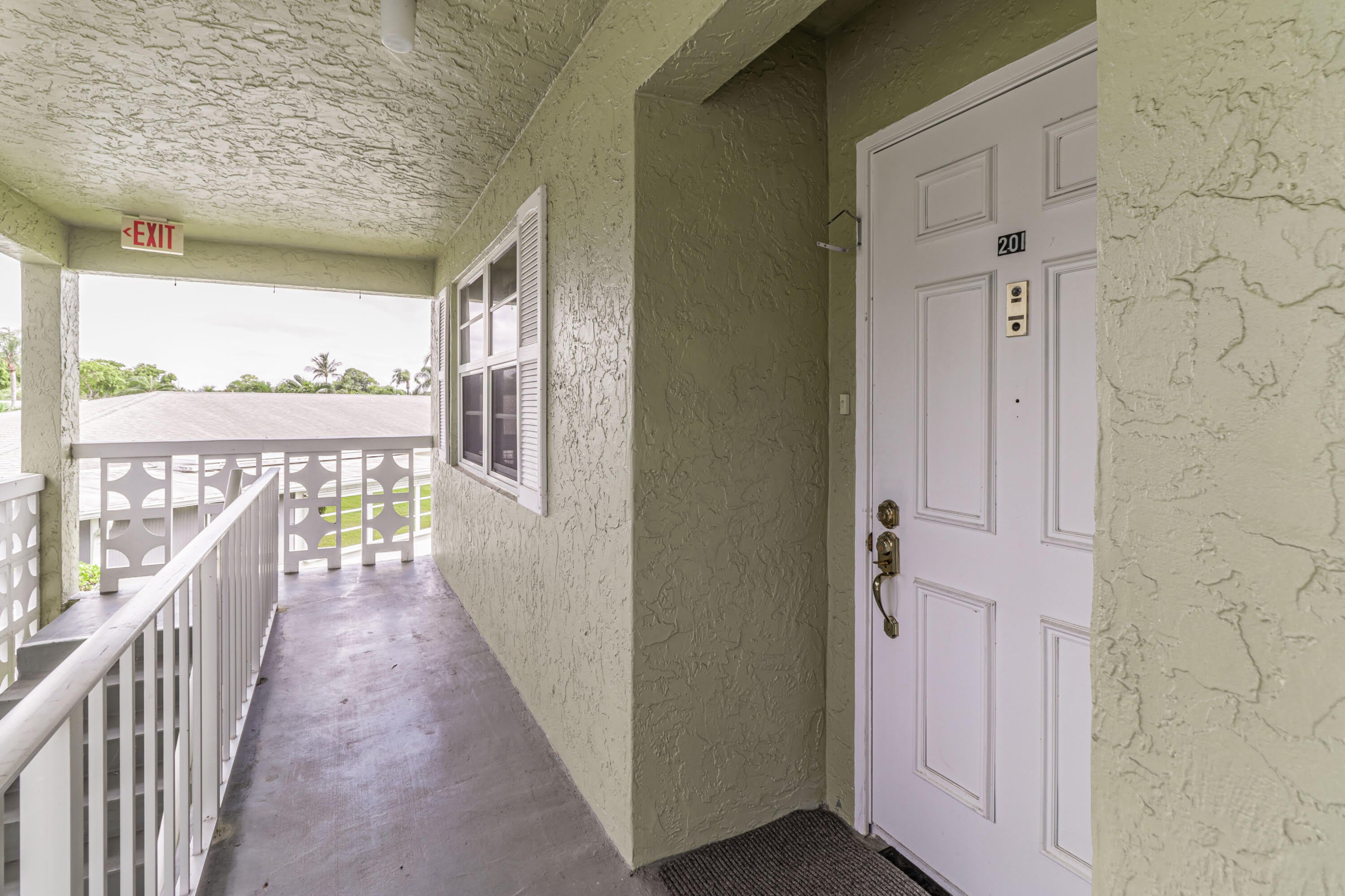 2460 Juniper Drive – photo 3