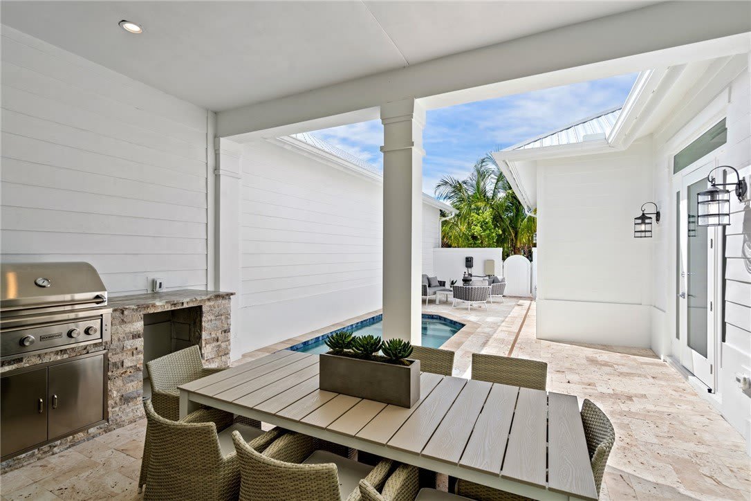 20 Strand Drive – photo 3