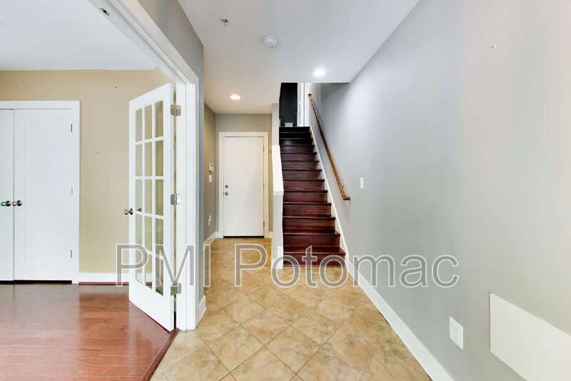 5600 45Th Avenue – photo 5