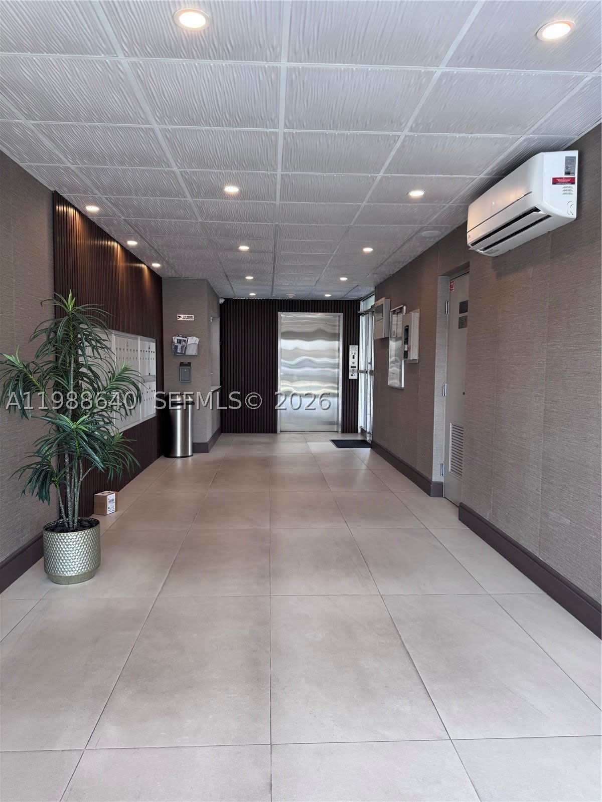 1400 SW 27th Ave – photo 5