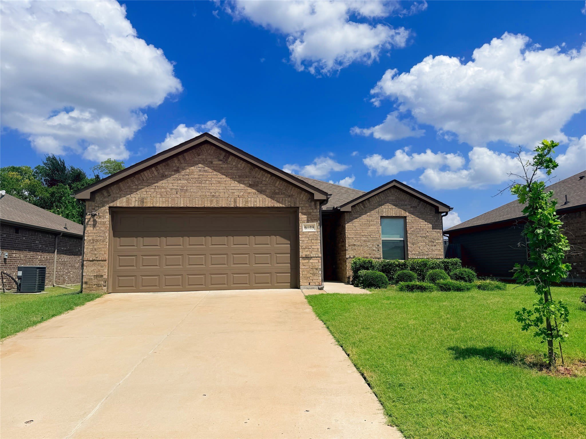 6423 Graceland Drive – photo 1