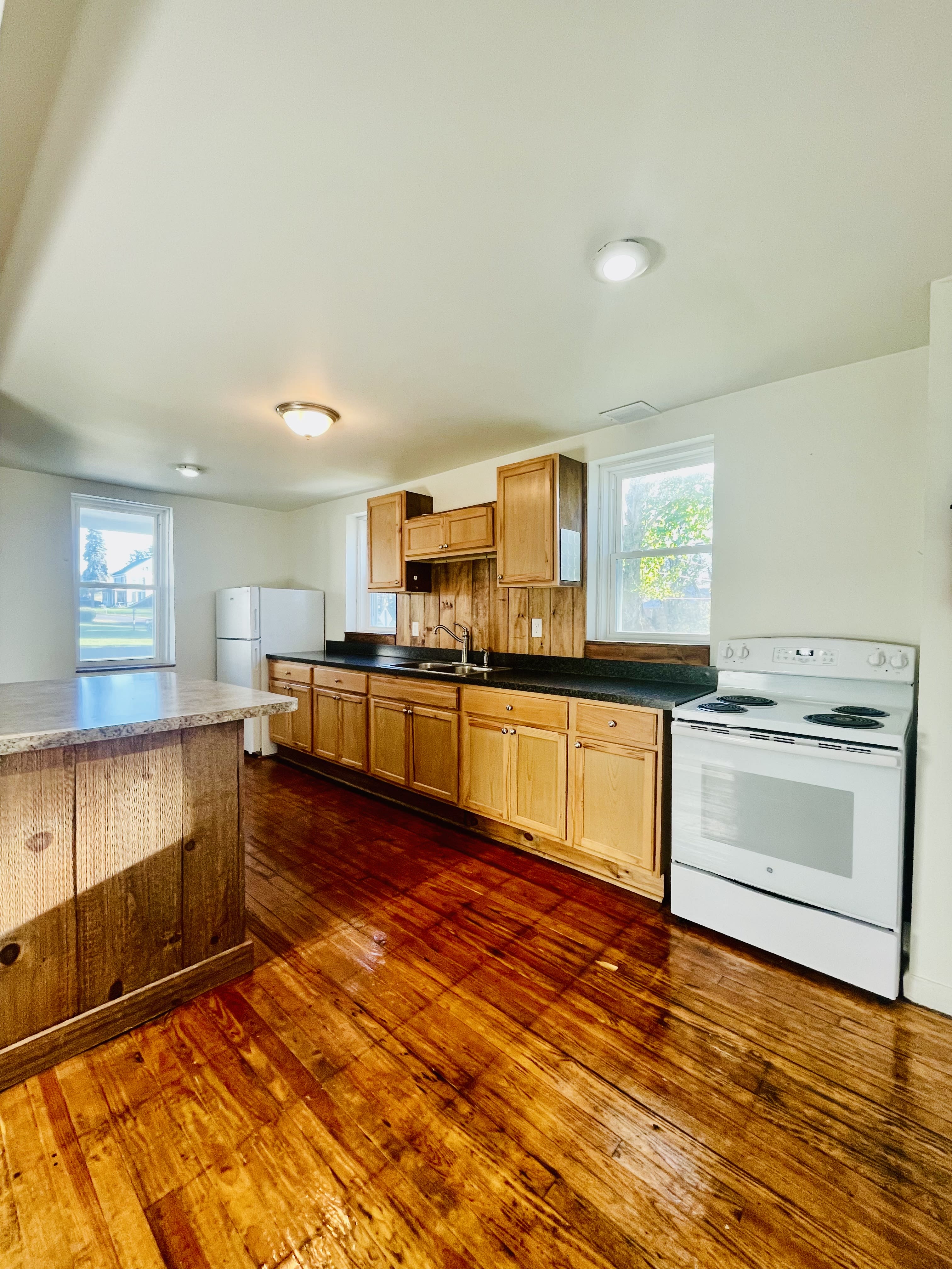 1306 Gablers Road – photo 4