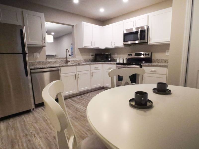 Fairfield Lakes Townhouses – photo 3
