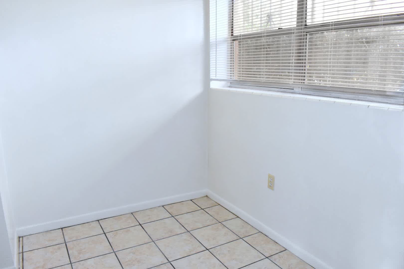 St. Croix Apartments – photo 5