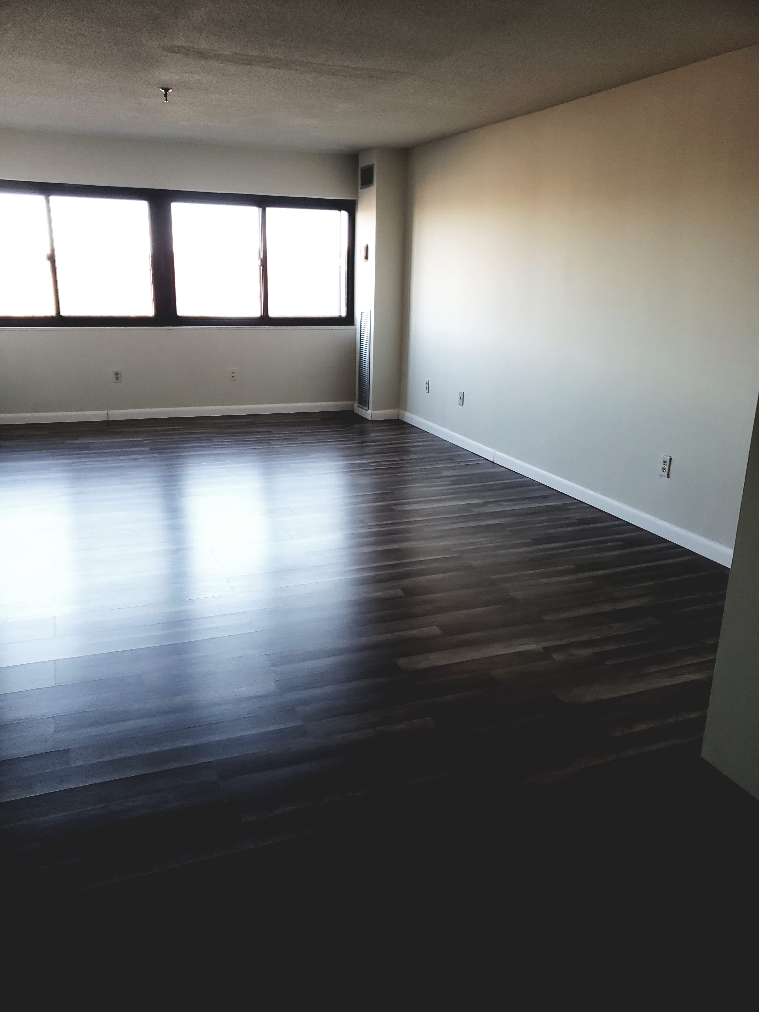 Colonial Point Apartments – photo 3