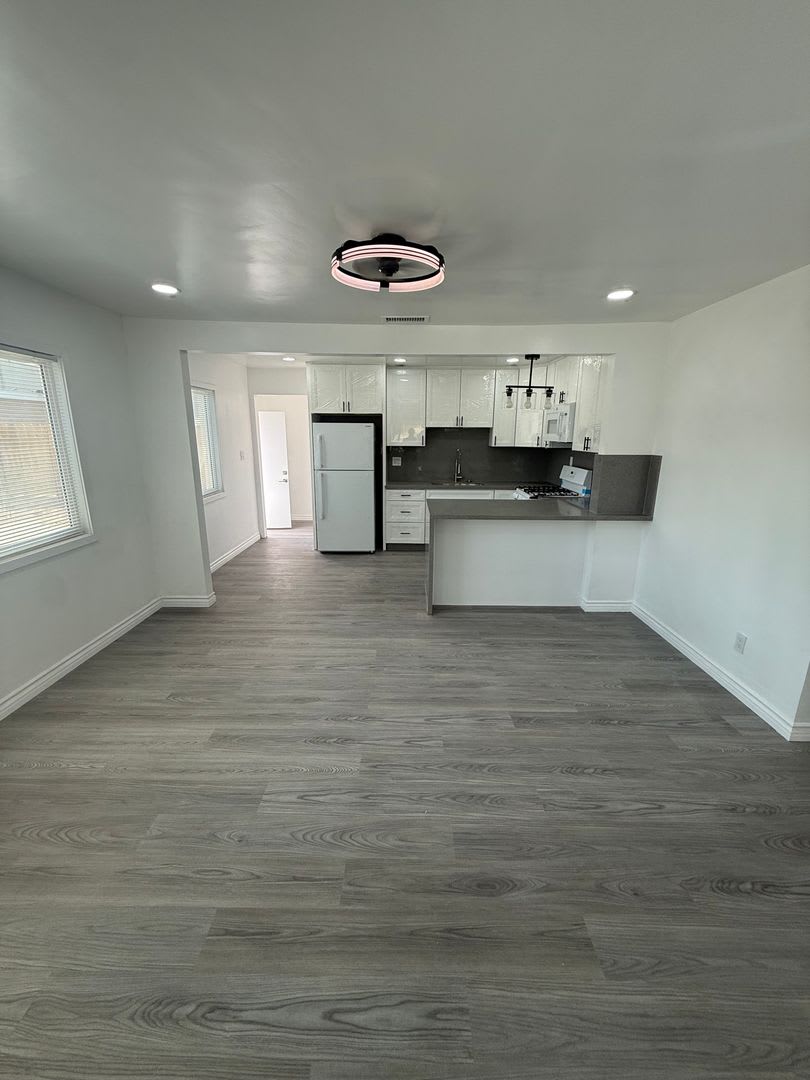 Beautiful Fully Renovated Home El Cajon – photo 3