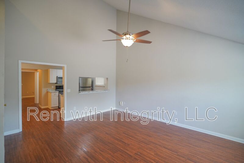 2788 Westbrook Ct – photo 3