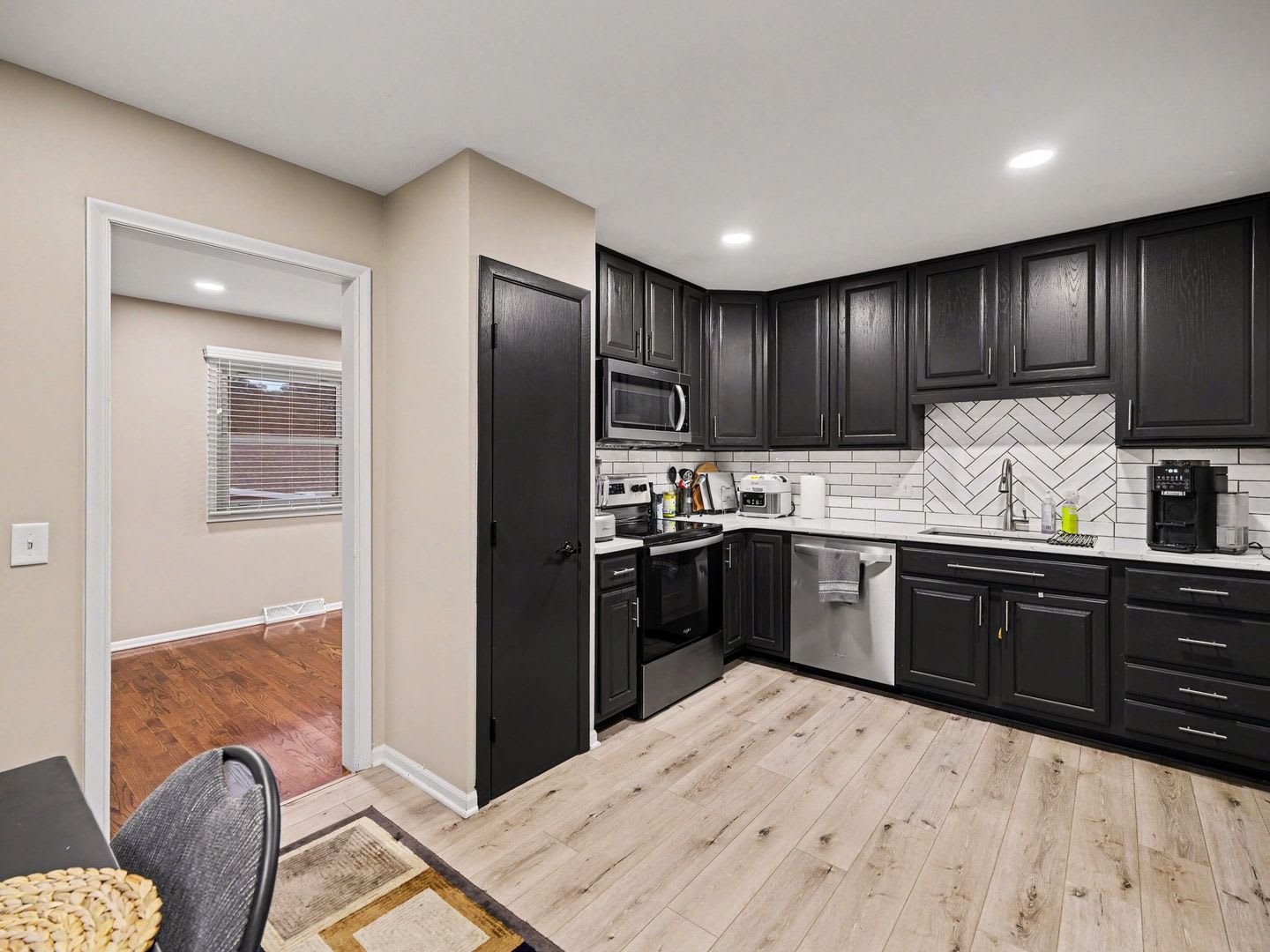 4 Bedroom Bellevue Home – photo 5