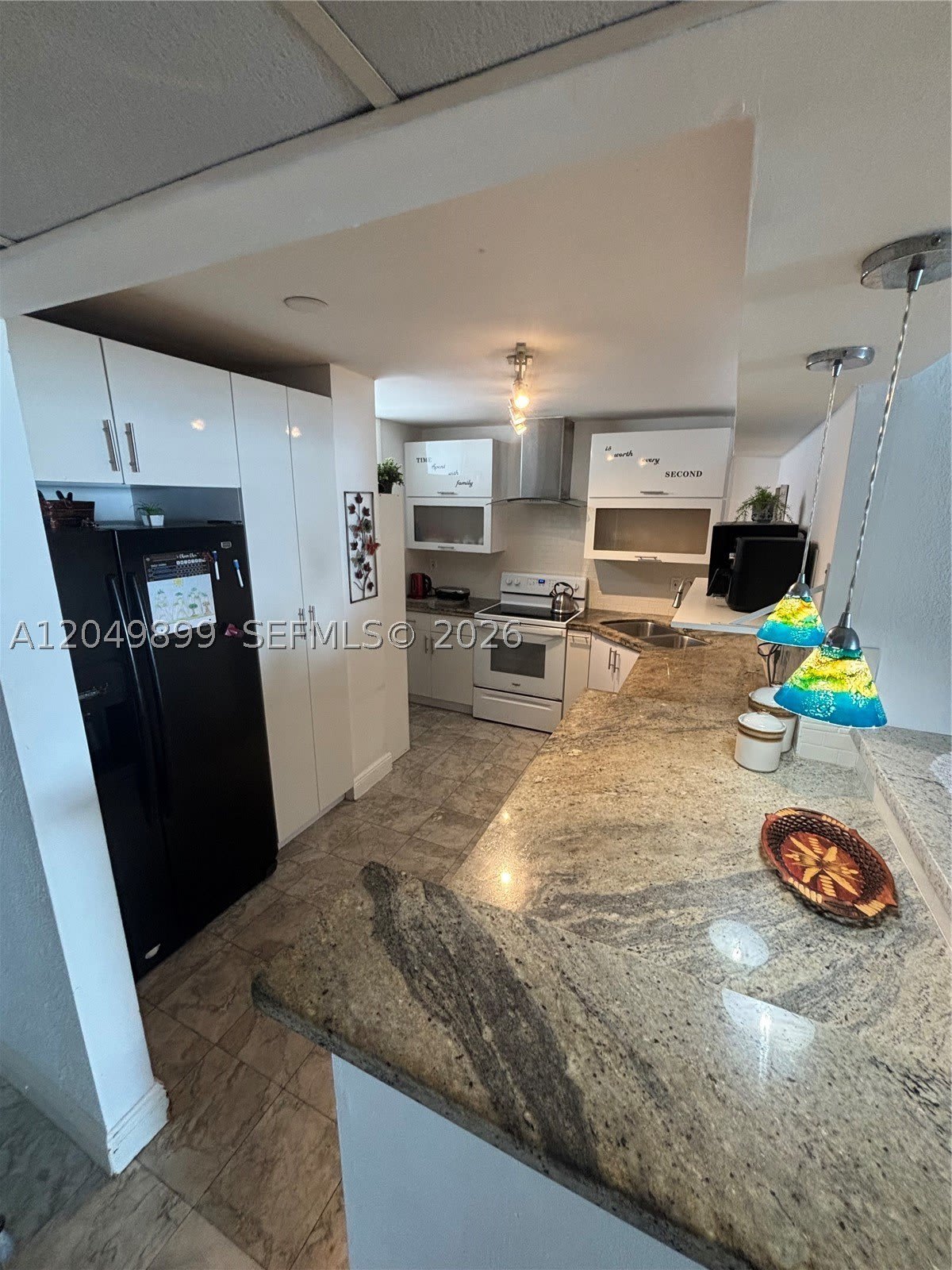6450 Collins Ave – photo 2