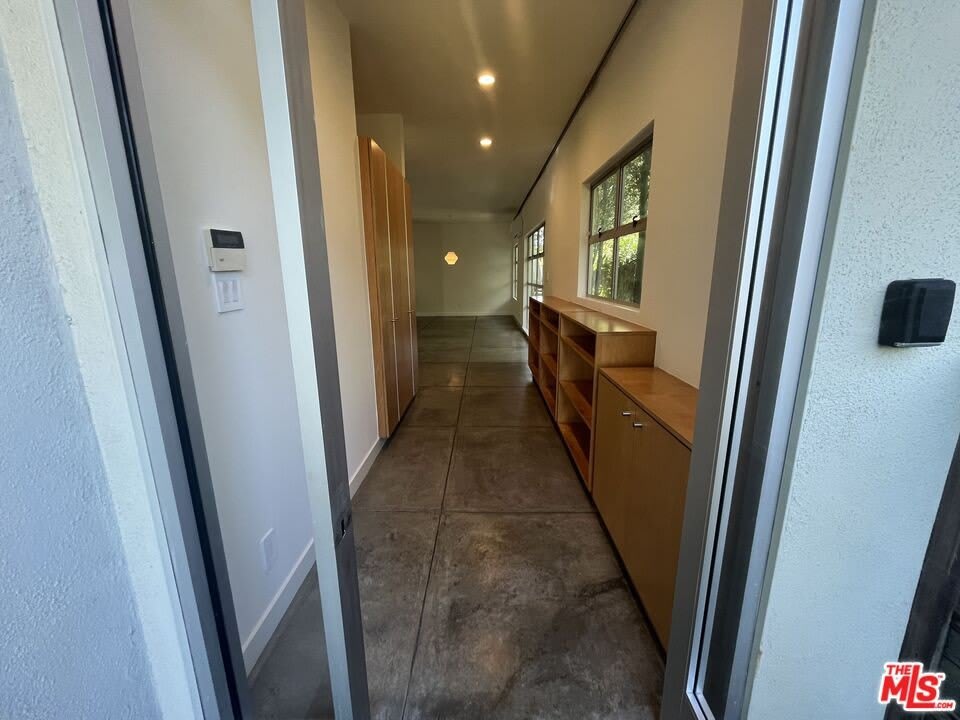 344 Indiana Ave – photo 5