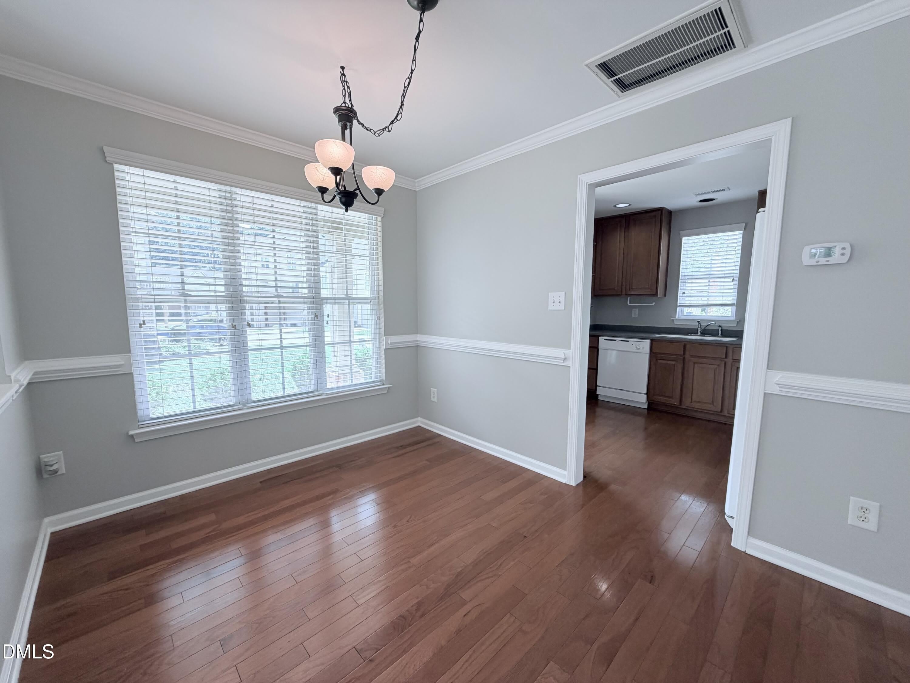 9812 Grettle Court – photo 3