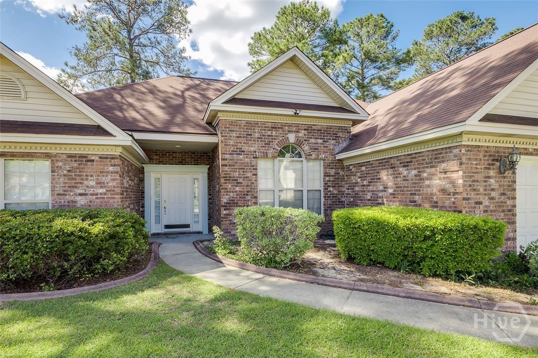 108 Village Lake Drive – photo 4