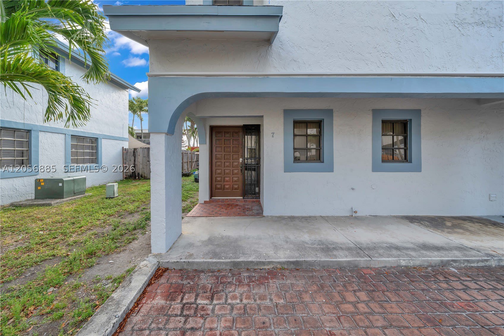 1535 SW 122nd Ave – photo 2