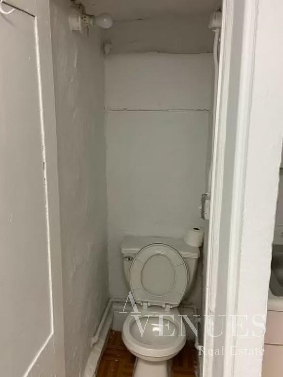 425 East 12th Street – photo 4