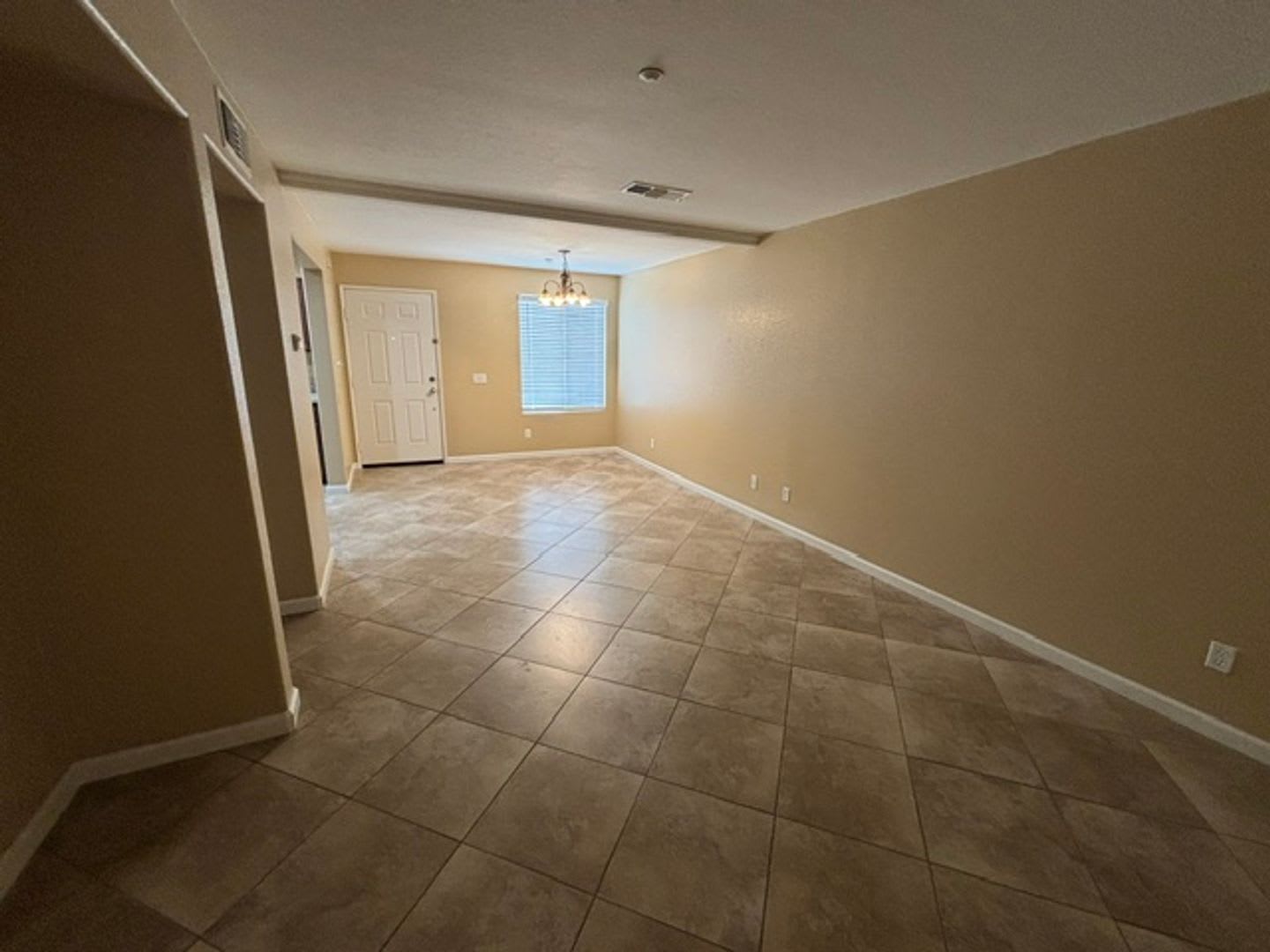 642 W Brewer Rd 122 – photo 3