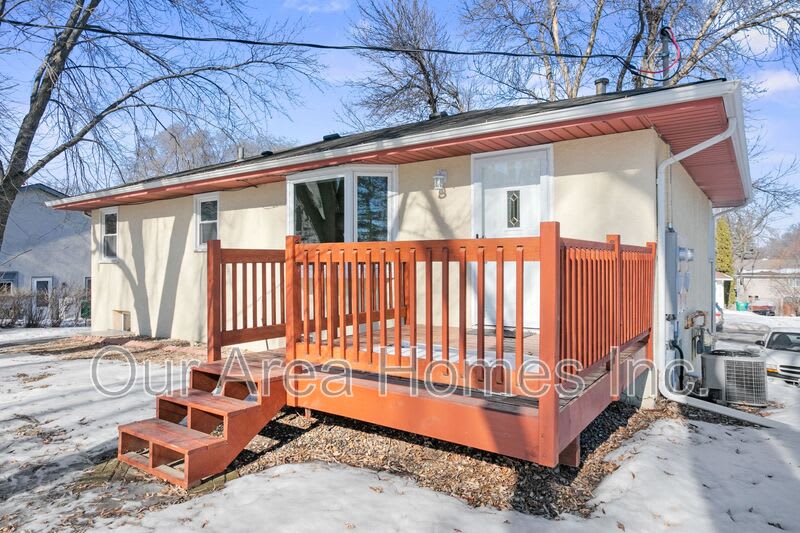 14169 68th Place N – photo 1