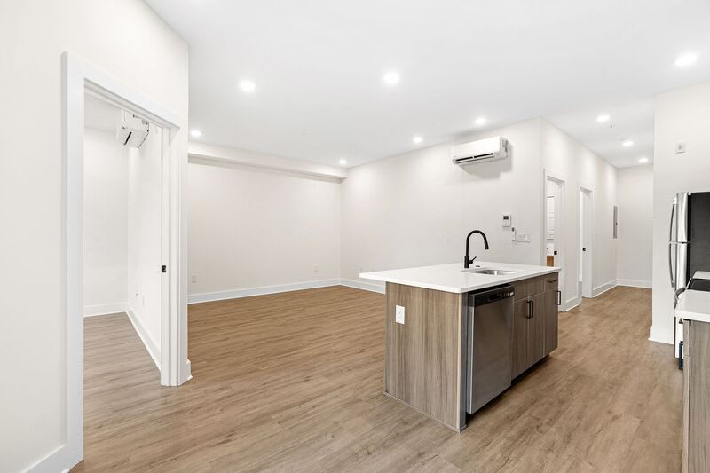 6155 Ridge Avenue – photo 4