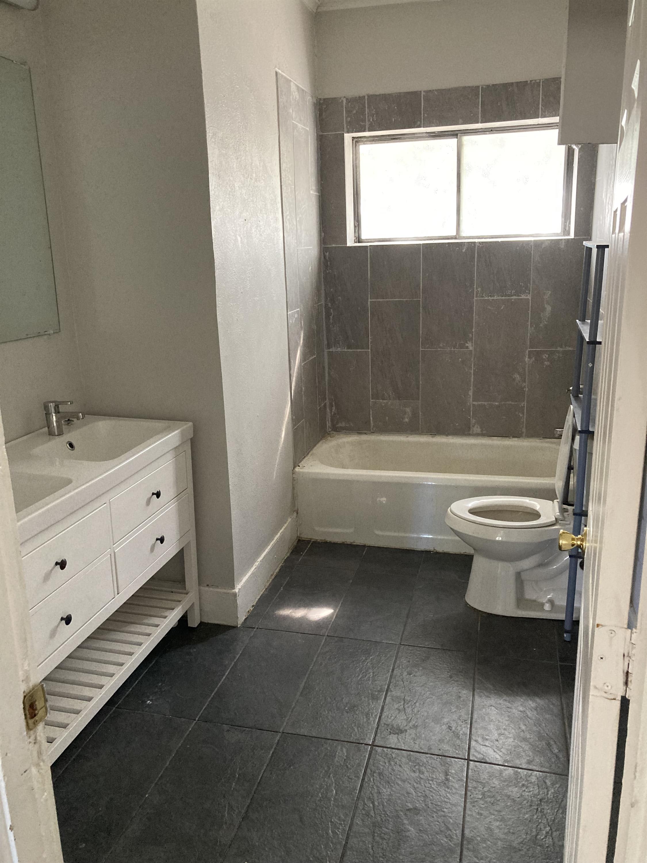 812 Southwest 4th Avenue – photo 4
