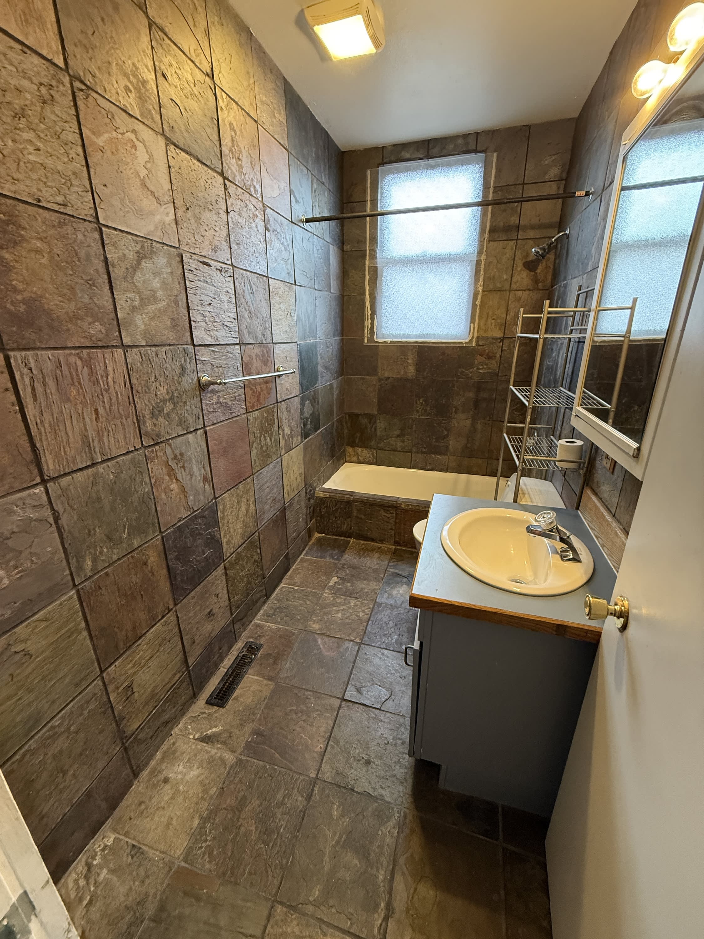 312 8th St S – photo 3