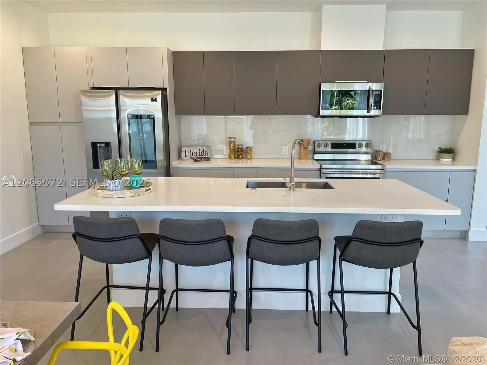 807 SE 14th St – photo 5