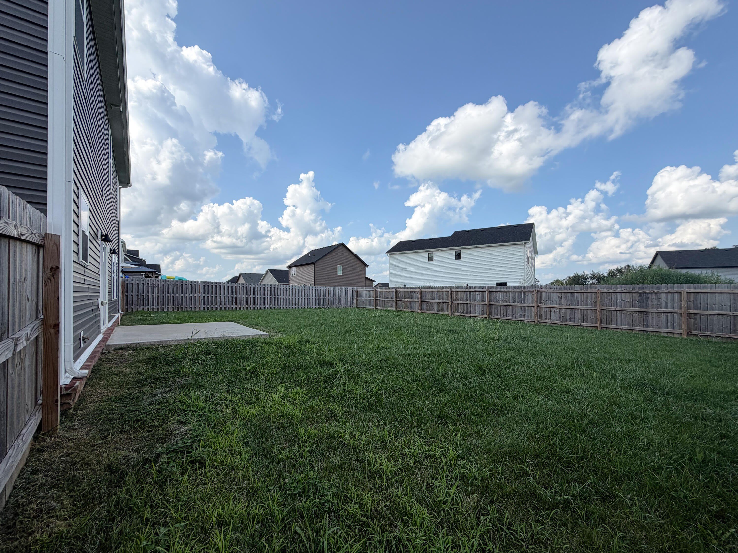 208 Skaggs Boulevard – photo 2