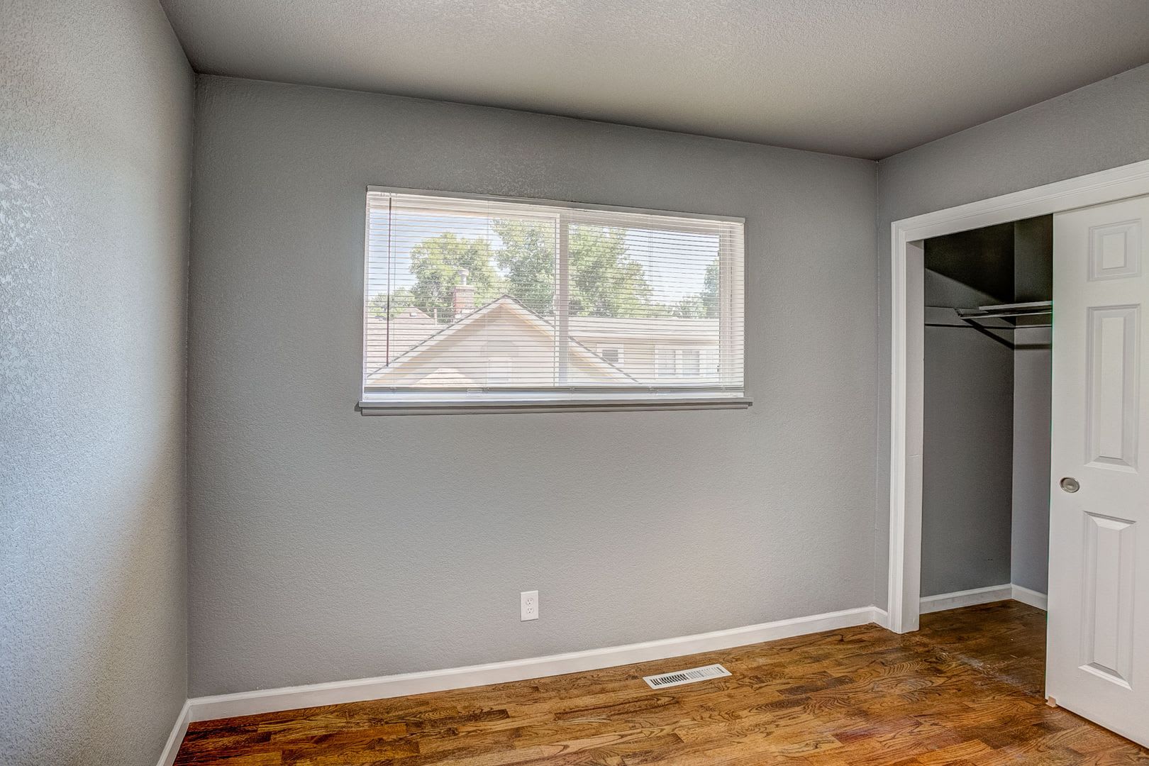 Howes Townhomes – photo 5