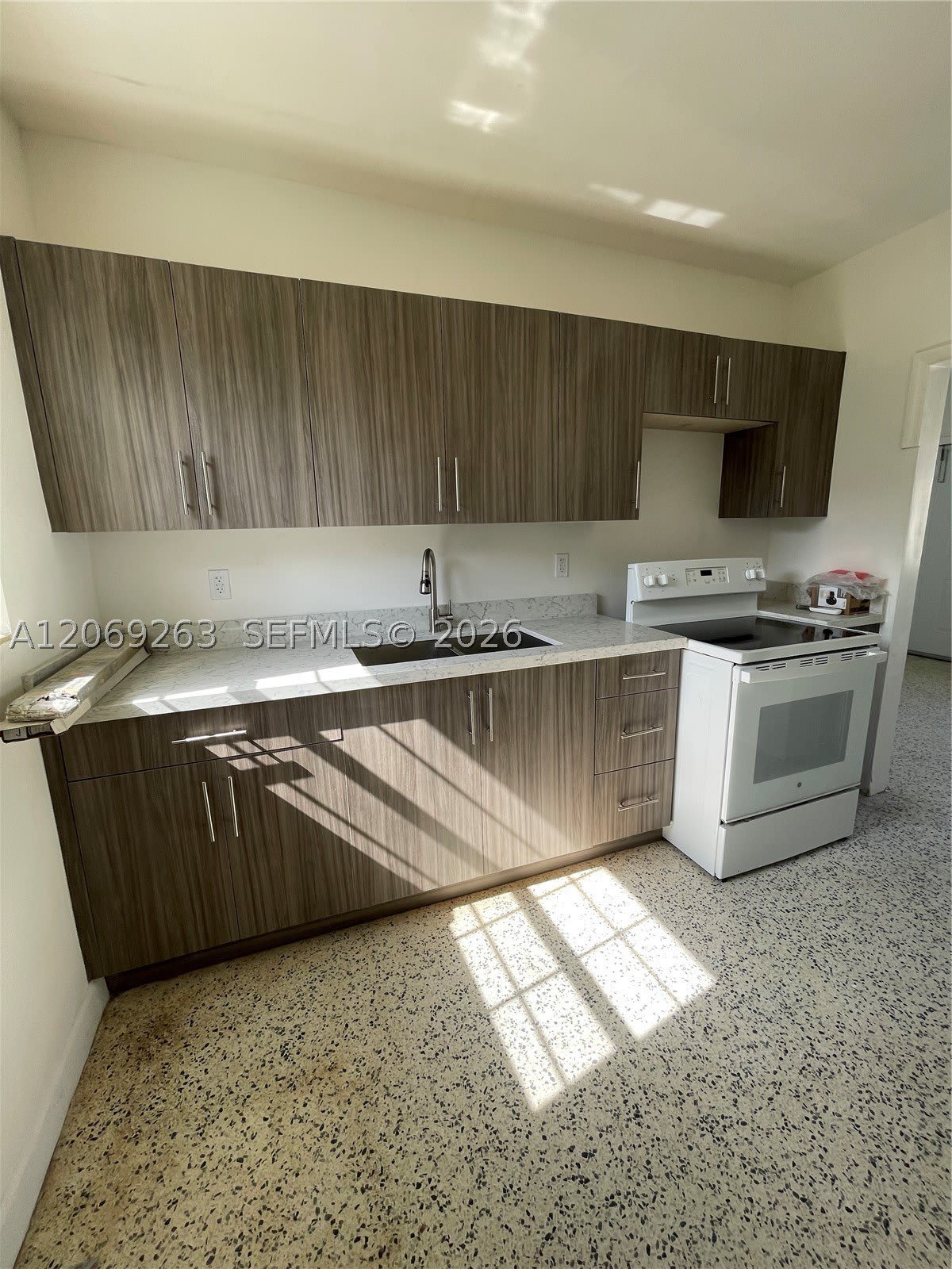 1137 NE 111th St – photo 2